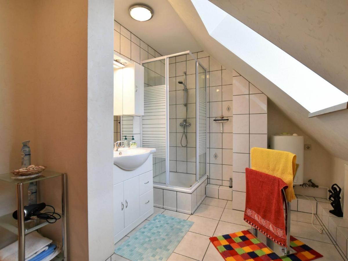 Attractive Apartment In Kluetz Near The Sea Extérieur photo